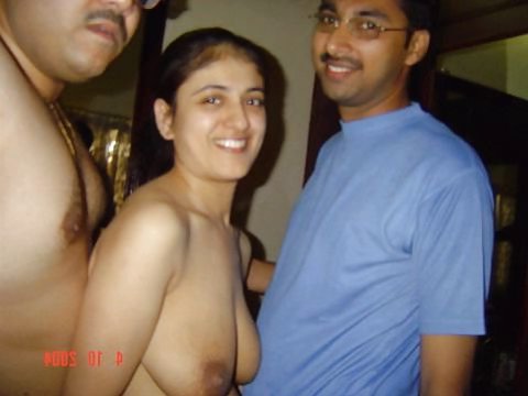 Jessica R. recommendet fucks kavita indian housewife