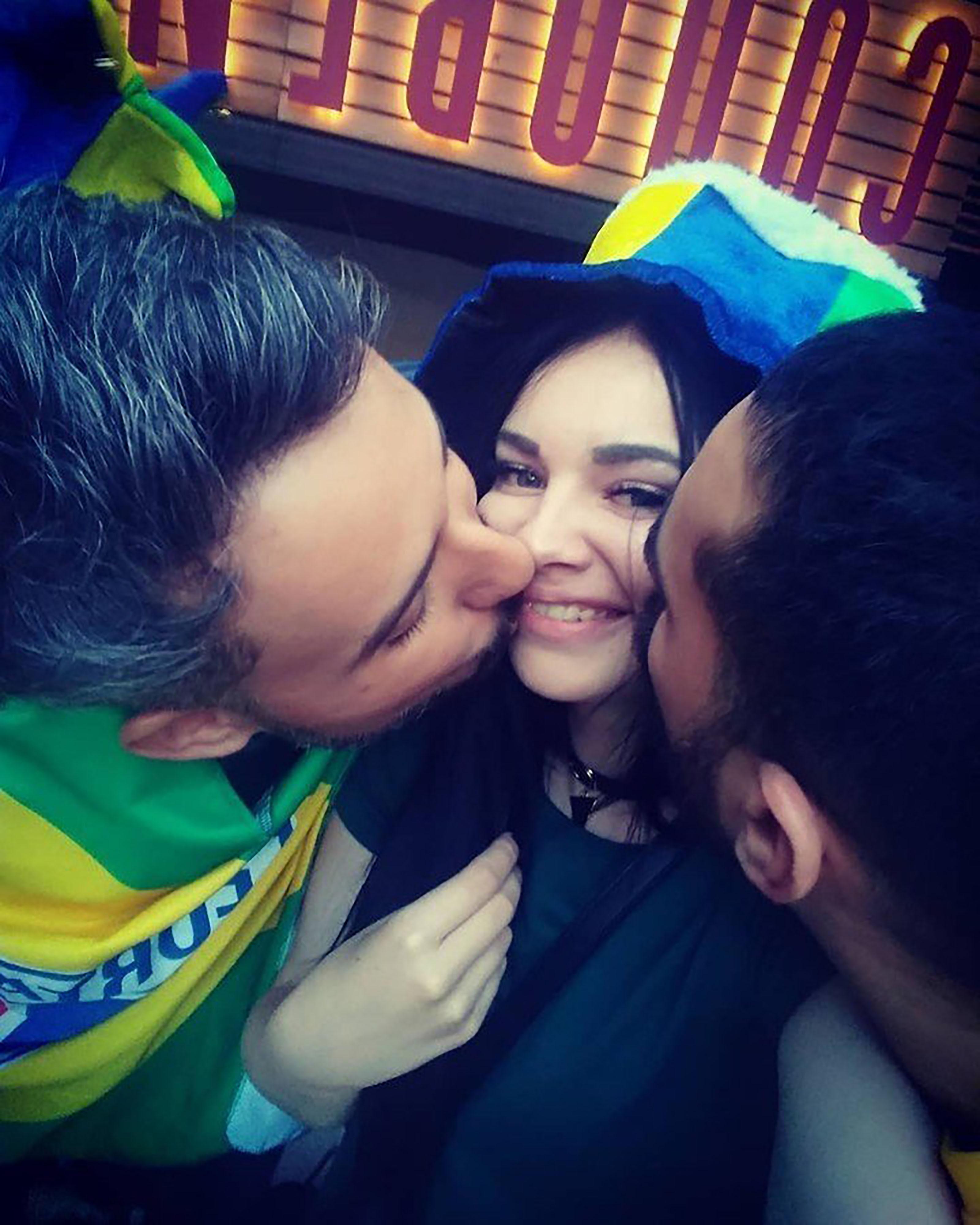 best of Kissing world cup